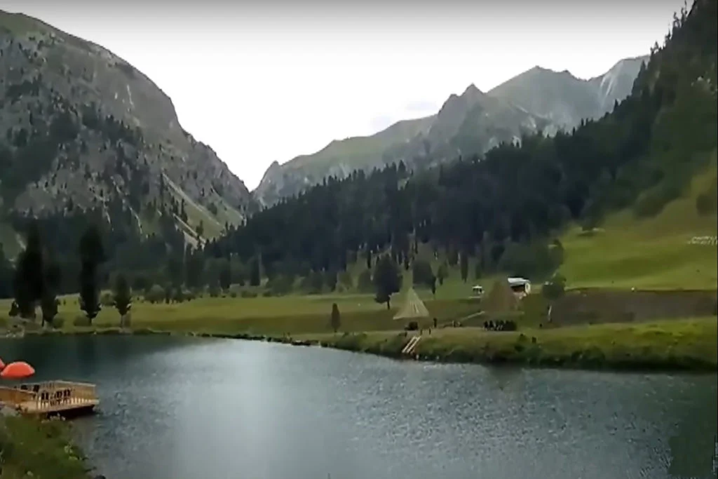 Domail Rainbow lake in minimarg astore valley