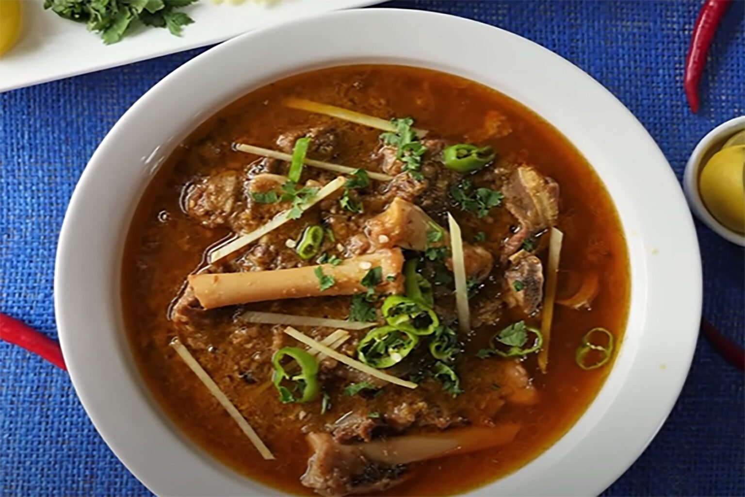 Siri Paya Recipe: A Hearty Pakistani Delicacy Rich in Flavor and Tradition