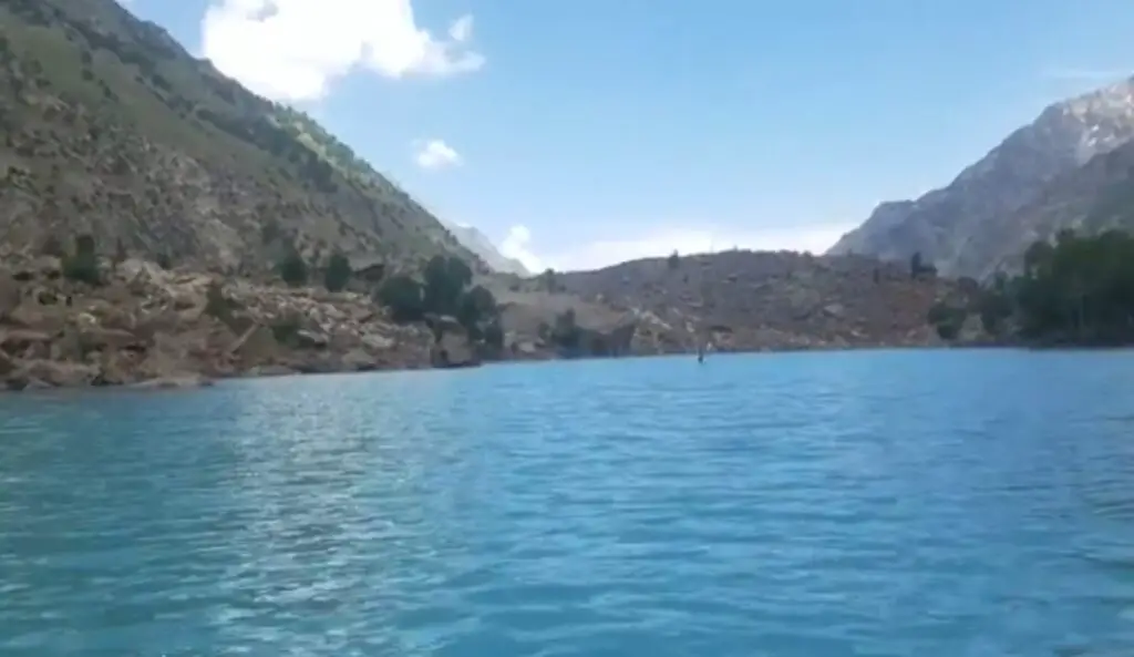satrangi lake naltar valley