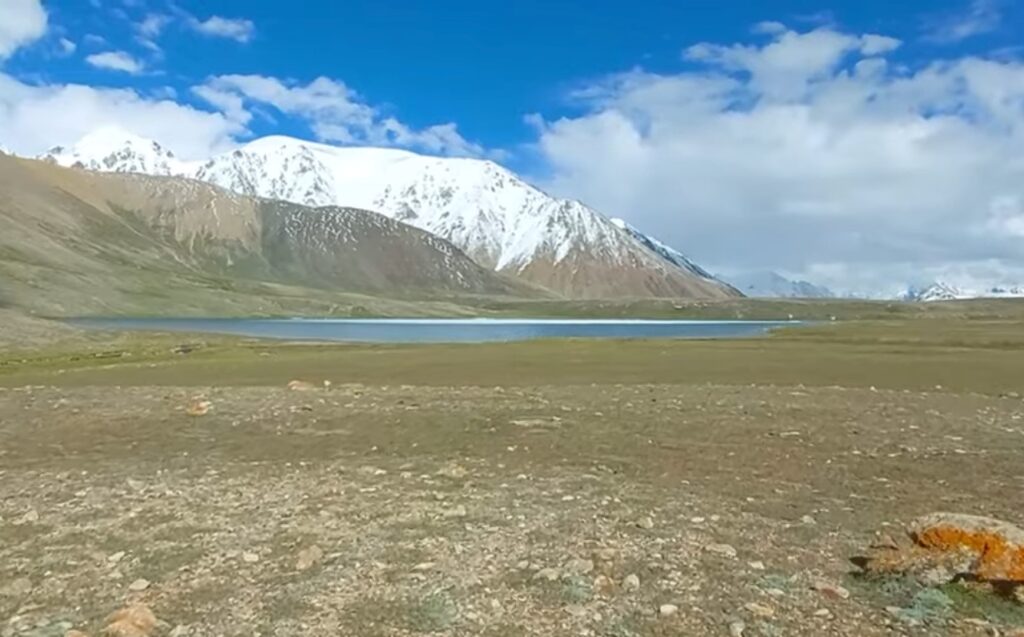 shimshal valley pass