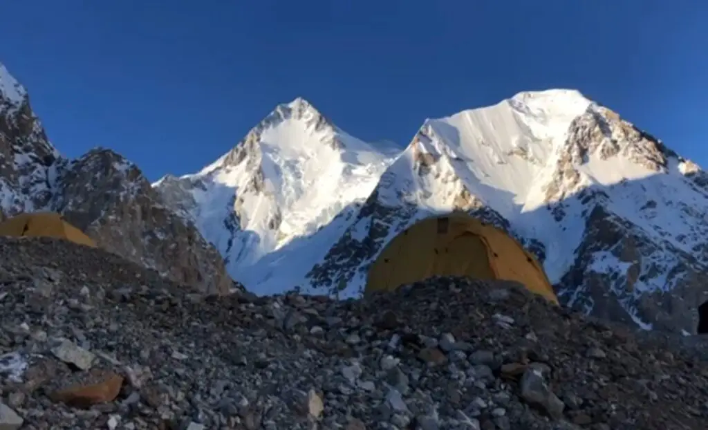 Gasherbrum i, karakoram mountain range