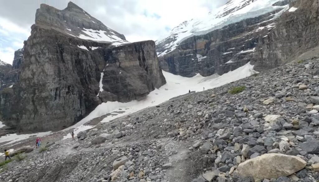 Plain of Six Glaciers